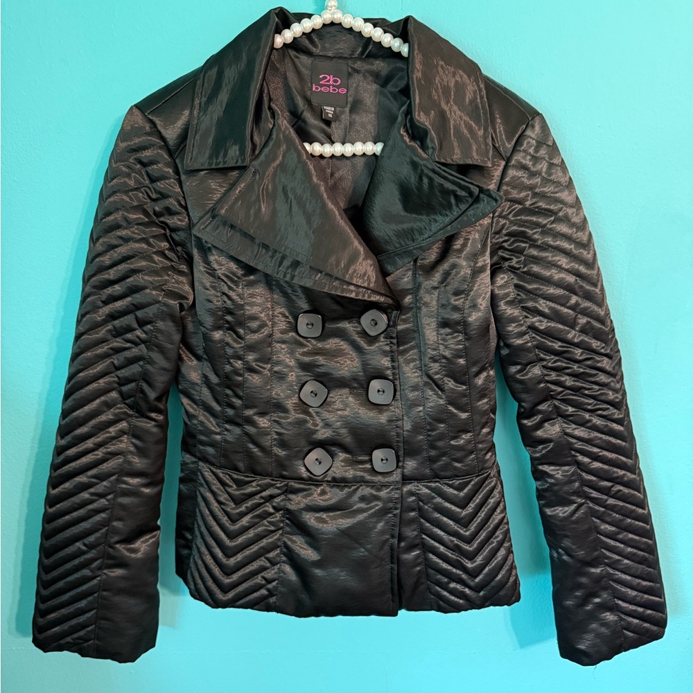 EUC Women’s Bebe 2B Satiny Down Filled Corset Puffer Jacket Size XS